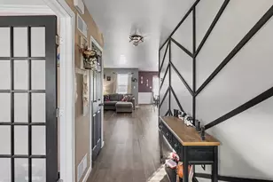 10 Coriander Ln, Manchester, PA 17345 - Photo 3