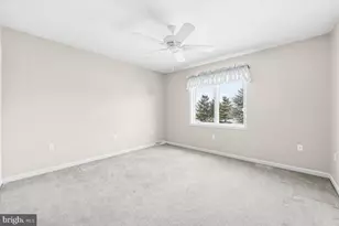 153 Fountain Dr, York, PA 17402 - Photo 29