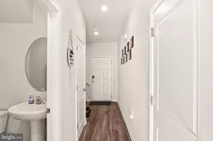 310 Maple Run Dr, York, PA 17404 - Photo 3