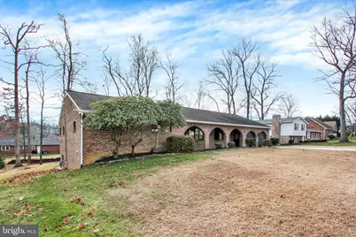 70 Laurel Drive, Hanover, PA 17331 - Photo 3