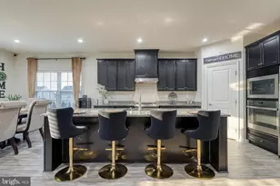 207 Chadsworth Wy, York, PA 17402 - Photo 15