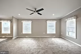 723 Lake Dr, Mount Wolf, PA 17347 - Photo 29