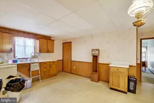 5 E Pennsylvania Ave, Stewartstown, PA 17363 - Photo 5