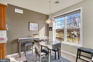 1010 Crest Way, York, PA 17403 - Photo 9