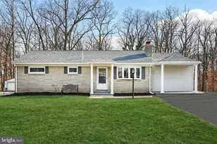 287 Chestnut Hill Rd, York, PA 17402 - Photo 1