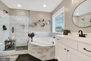 2584 Hepplewhite Dr, York, PA 17404 - Photo 41