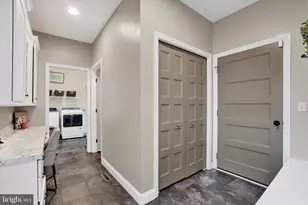 2584 Hepplewhite Dr, York, PA 17404 - Photo 27