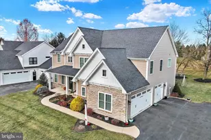 2584 Hepplewhite Dr, York, PA 17404 - Photo 13