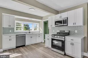 4070 W Market St, York, PA 17408 - Photo 7