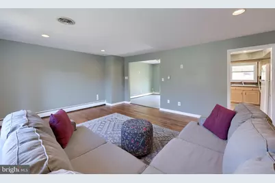 378 Allegheny Drive, York, PA 17402 - Photo 7