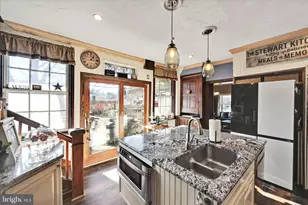 5 Church St, Glen Rock, PA 17327 - Photo 9