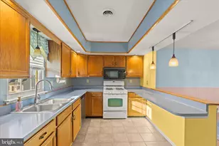120 Crown Pointe Dr, York, PA 17402 - Photo 13