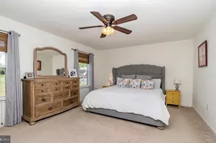 358 Weatherstone Dr, Fairview Township, PA 17070 - Photo 23