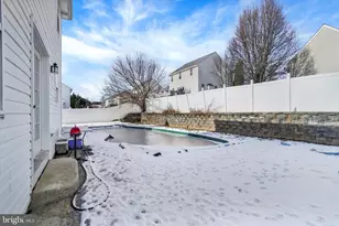 16 Rockdale Dr, Seven Valleys, PA 17360 - Photo 25