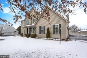 1147 Caspian Dr, York, PA 17404 - Photo 7