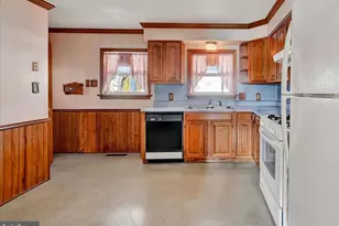 3813 Sylvan Dr, York, PA 17402 - Photo 9