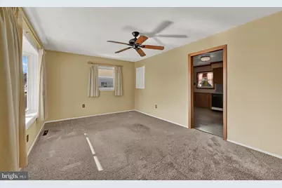 3813 Sylvan Drive, York, PA 17402 - Photo 3