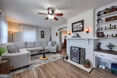 1870 N Susquehanna Trail, York, PA 17404 - Photo 7