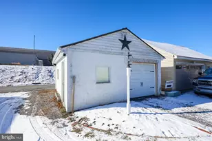 1870 N Susquehanna Trail, York, PA 17404 - Photo 35