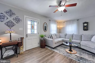 1870 N Susquehanna Trail, York, PA 17404 - Photo 5