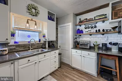 1870 N Susquehanna Trail, York, PA 17404 - Photo 17