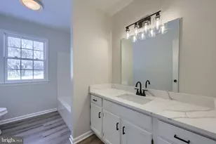 10 Steeple Ave, Red Lion, PA 17356 - Photo 17