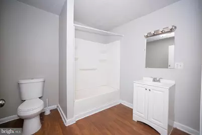 566 W Philadelphia Street, York, PA 17401 - Photo 11