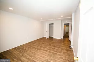 566 W Philadelphia St, York, PA 17401 - Photo 7