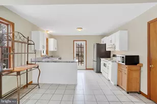 4219 Leann Dr, Glen Rock, PA 17327 - Photo 5