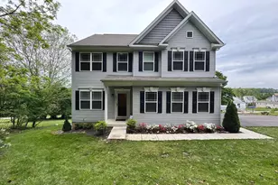 1003 Chestnut St, Delta, PA 17314 - Photo 1