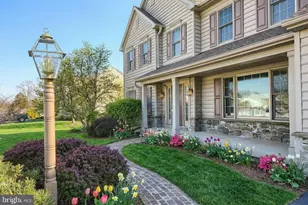 1770 Herman Dr, York, PA 17408 - Photo 3