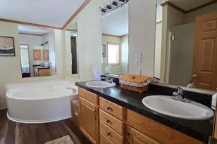 118 Lisa Cir, York, PA 17406 - Photo 9