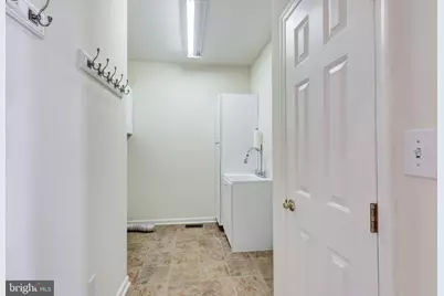 227 Fairmount Court #33, Shrewsbury, PA 17361 - Photo 9