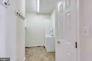 227 Fairmount Ct, Shrewsbury, PA 17361 - Photo 9