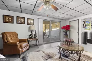 4009 Robinhood Dr, York, PA 17408 - Photo 35