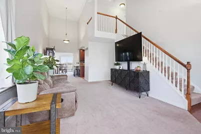 505 N Burberry Lane, Mount Wolf, PA 17347 - Photo 7