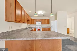 116 Furlong Way, Red Lion, PA 17356 - Photo 3