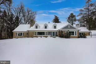 1201 Brockie Dr, York, PA 17403 - Photo 5