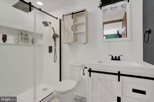 2209 Cedar Rd, York, PA 17408 - Photo 17