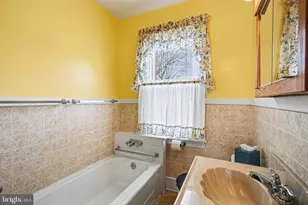 355 S Camp St, Red Lion, PA 17356 - Photo 13