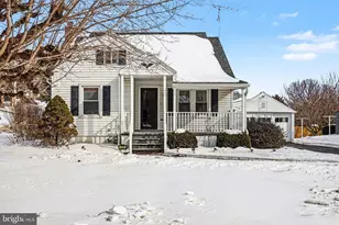 355 S Camp St, Red Lion, PA 17356 - Photo 3