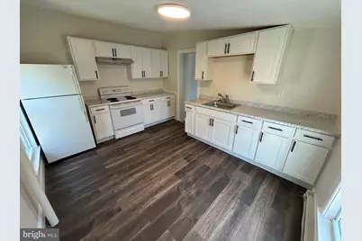 35 N Hartley Street #2, York, PA 17401 - Photo 5