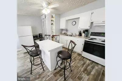 1152 E Philadelphia Street, York, PA 17403 - Photo 7