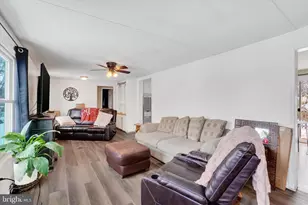 29 Chesapeake Estate, Thomasville, PA 17364 - Photo 3