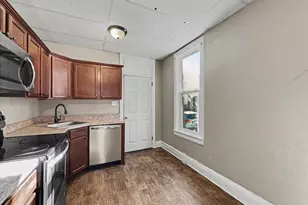 830 E Philadelphia St, York, PA 17403 - Photo 9