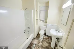 846 E Market St, York, PA 17403 - Photo 25