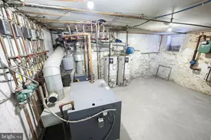 846 E Market St, York, PA 17403 - Photo 39