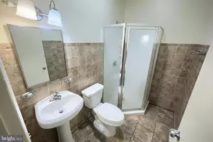 846 E Market St, York, PA 17403 - Photo 9