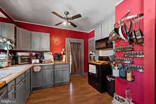 43 E George St, York New Salem, PA 17371 - Photo 15