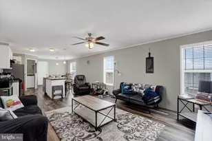 239 Chesapeake Estate, Thomasville, PA 17364 - Photo 3